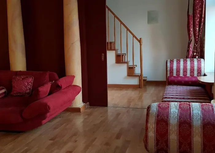 Unique Luxury Studio On Market Square