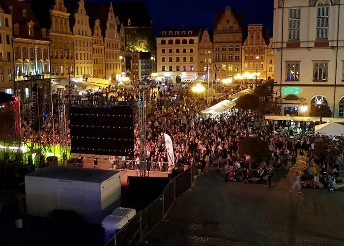 Unique Luxury Studio On Market Square Apartmán